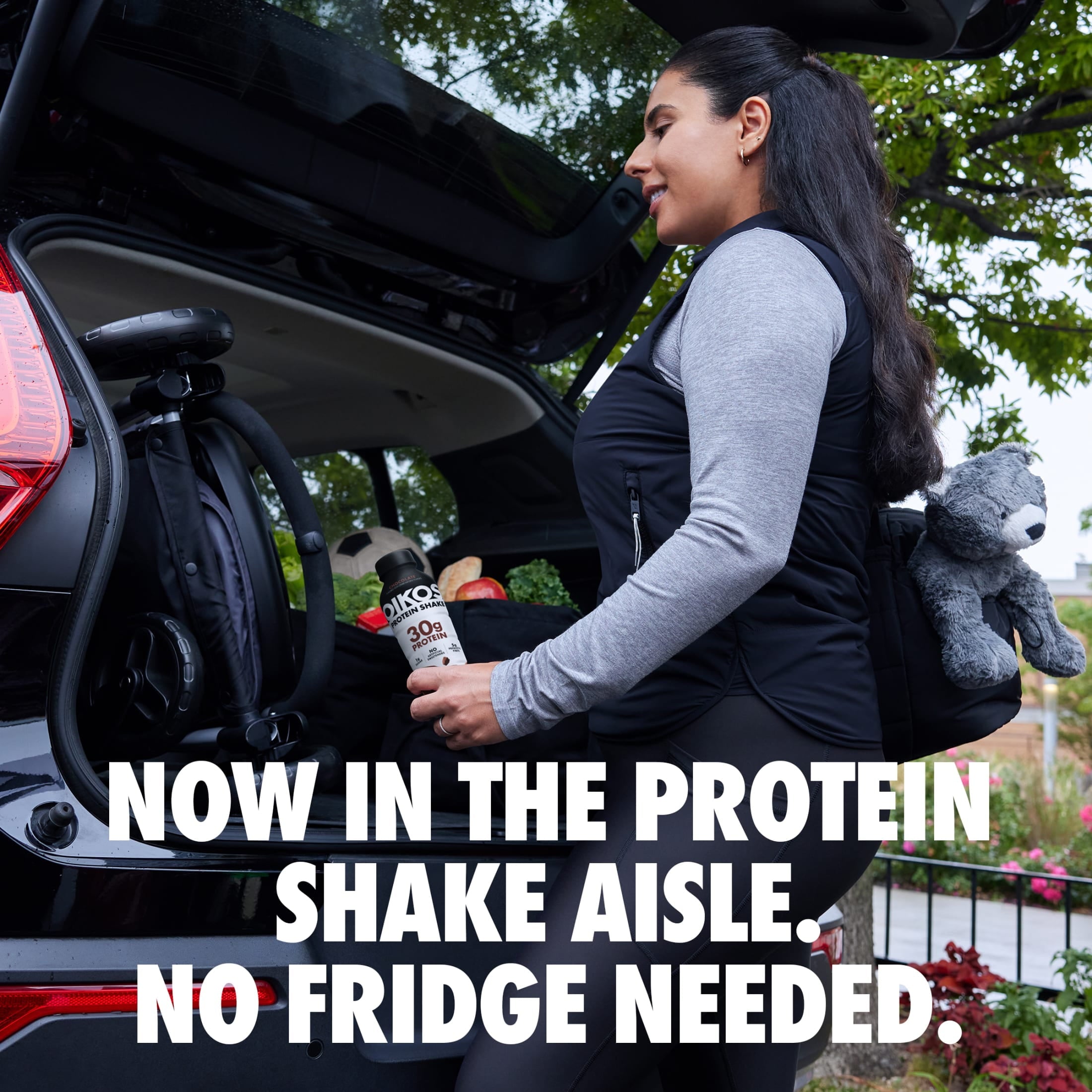Oikos Protein Shake, Shelf Stable, Chocolate, 30g Protein, 12 fl oz, 12 Count Bottles — sports nutrition product, view 6