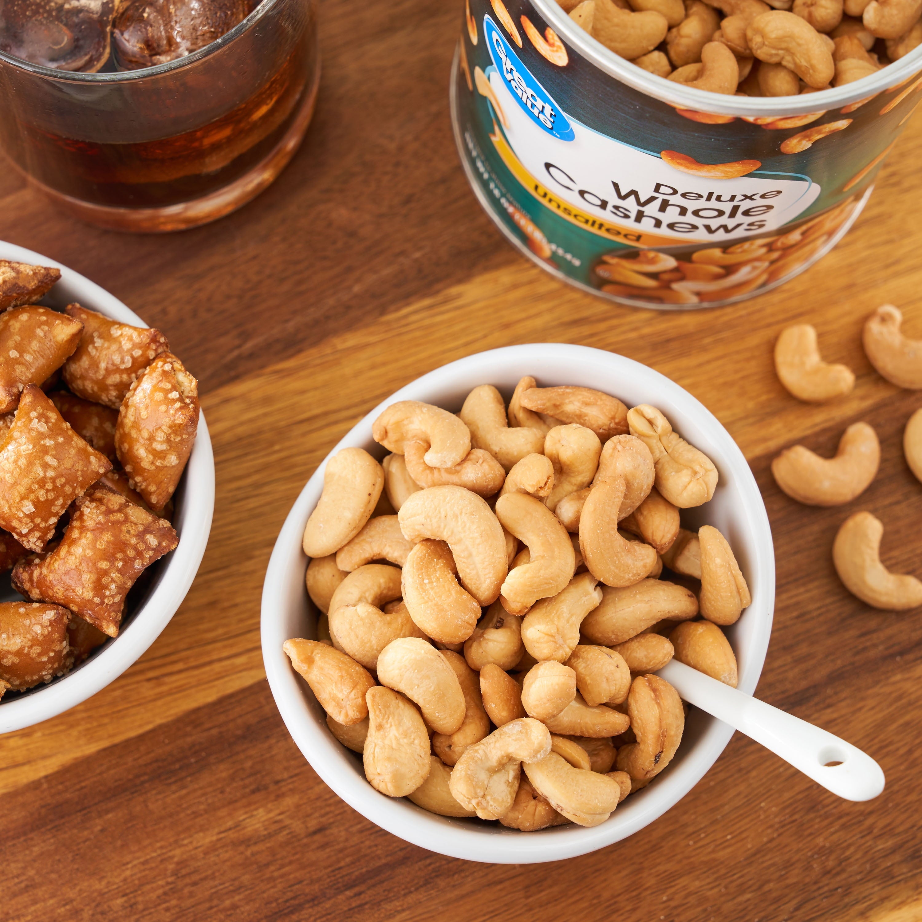 Great Value Deluxe Whole Cashews, Unsalted, 16 oz — grocery product, view 2